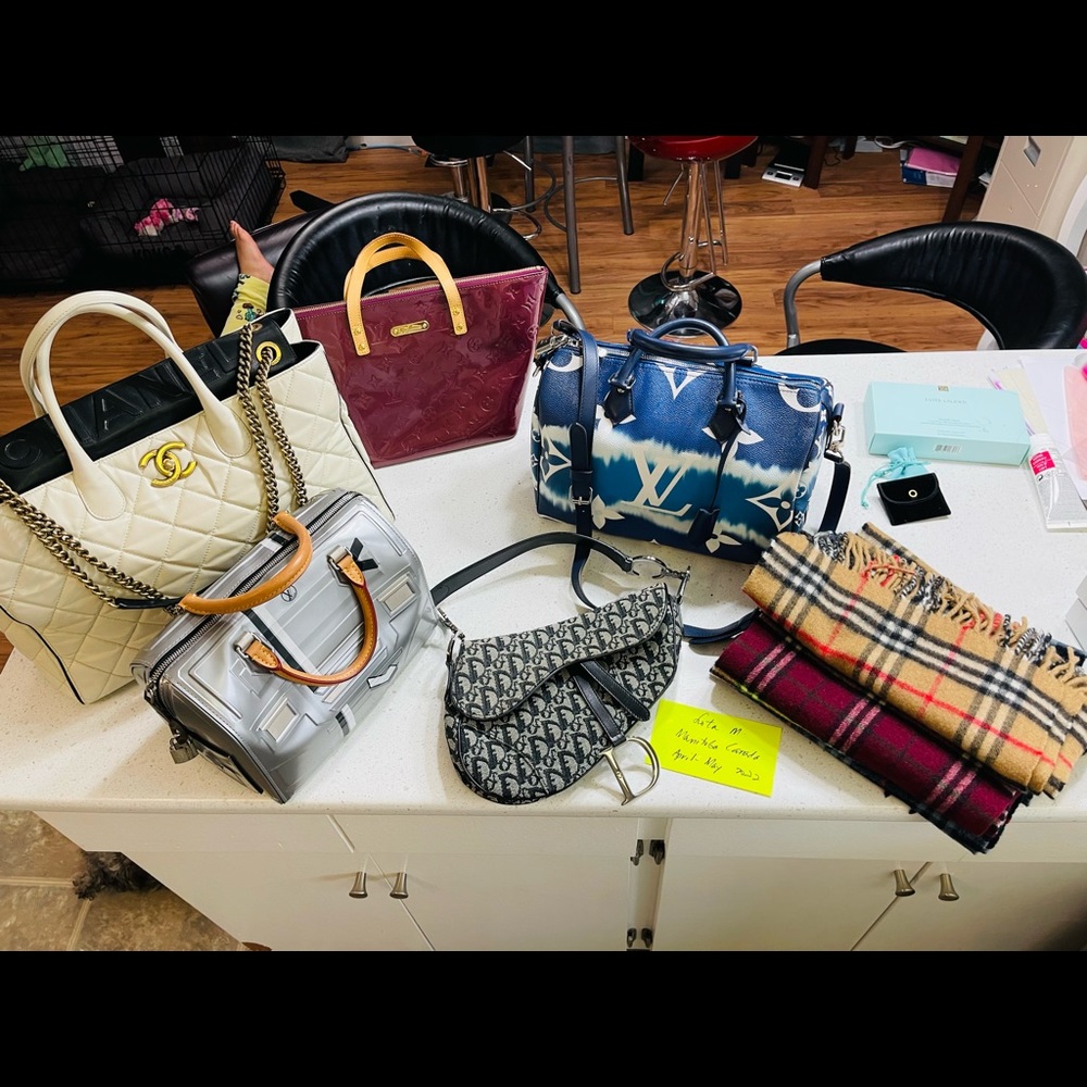 Alla authentic and available